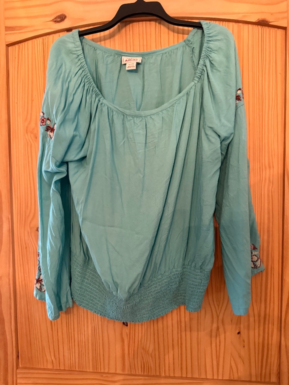 Ariat embroidered top